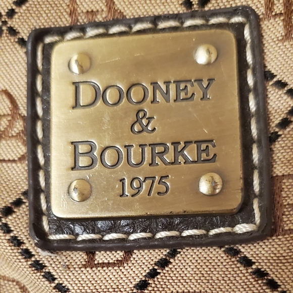 Dooney & Bourke Canvas monogram 1975 Shoulder Bag - Picture 5 of 7